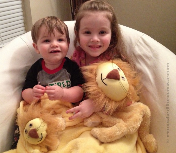 © Rasted Beanz: Zoobies Lencho The Lion With MIni Plush Giveaway