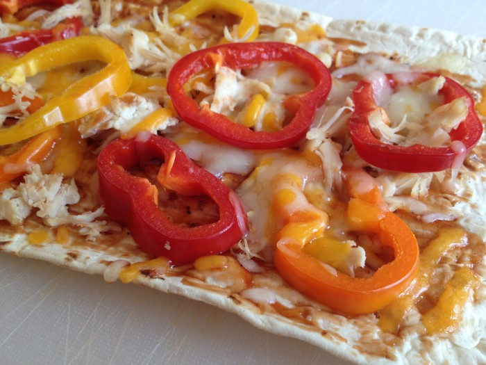 © roastedbeanz.com: Flatout Flatbread Thin Crust Artisan Pizza