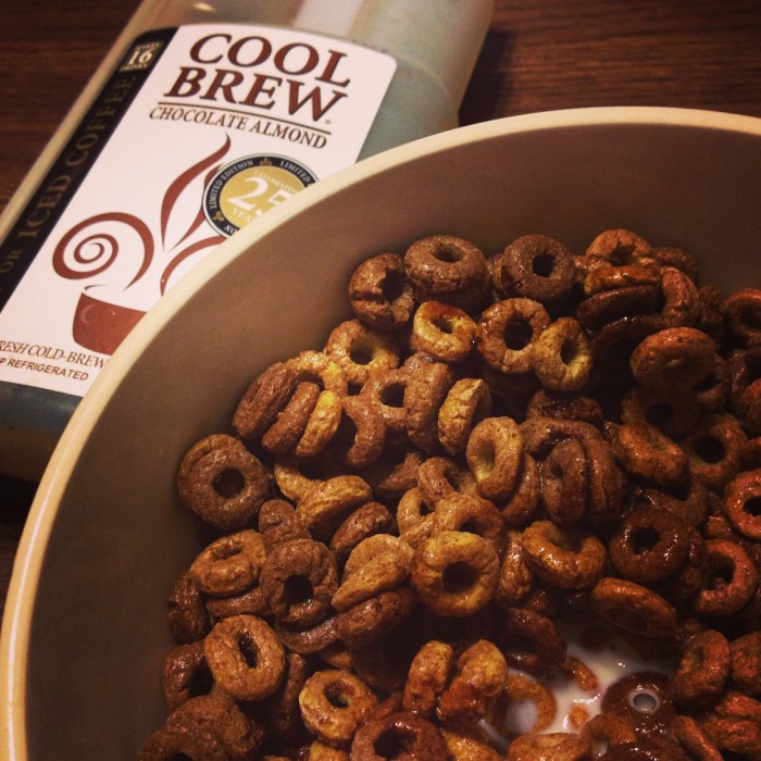 CoolBrew Coffee Concentrate:  © Rachel Hull www.roastedbeanz.com #review #coolbrew