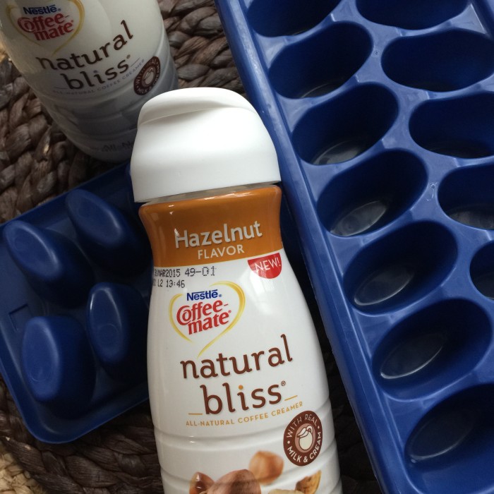 Frozen Breakfast Hack With Nestle Coffee-mate Natural Bliss! © Rachel Hull www.roastedbeanz.com #BackToBalance #ad #collectivebias #shop