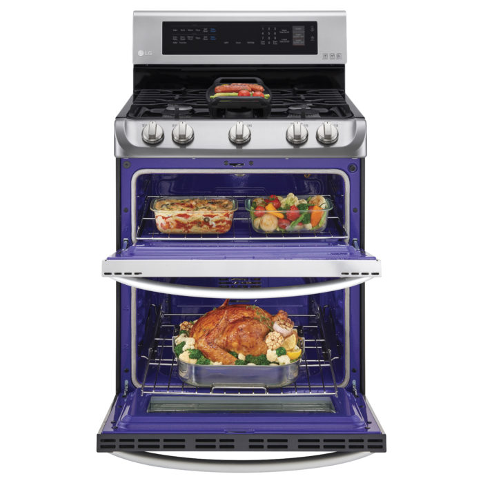 Holiday Wishes For The new LG Pro Bake Oven at Best Buy © www.roastedbeanz.com [AD] #BestBuy #LGUS #ProBakeConvection