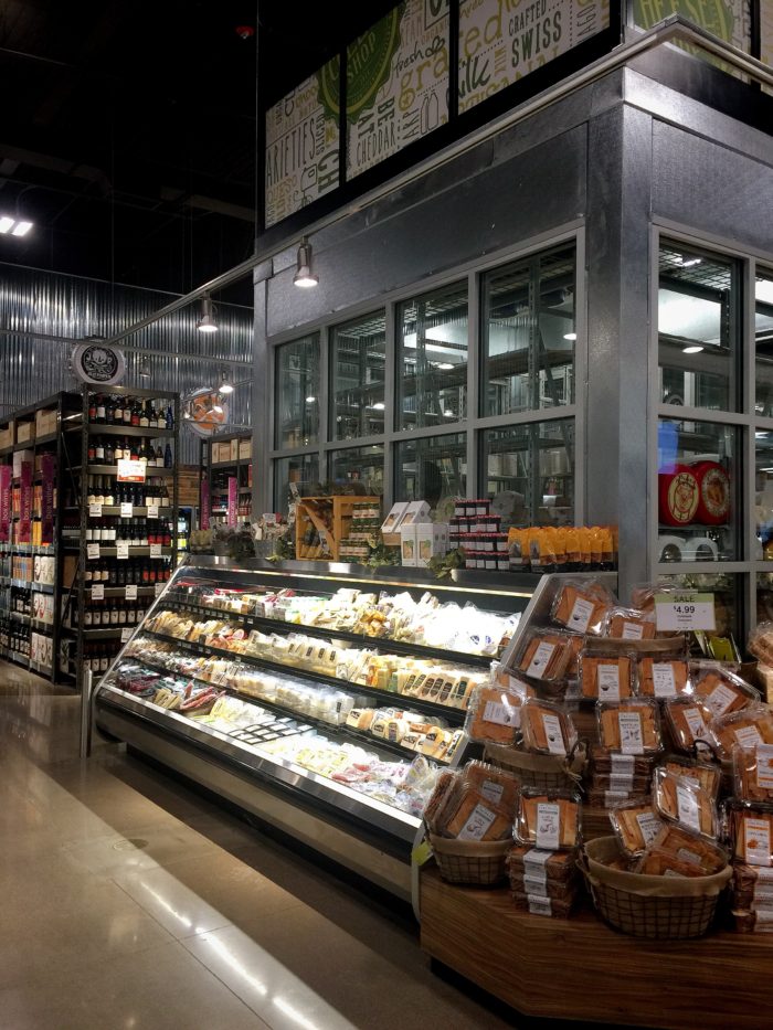 Green Tomato Michigan Pasty © www.roastedbeanz.com [AD] #BuschsMarket #CantonGrocery #Michigan