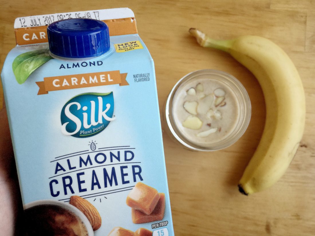 Give Your Morning A Swirl With This Caramel Almond Coffee Smoothie ☕